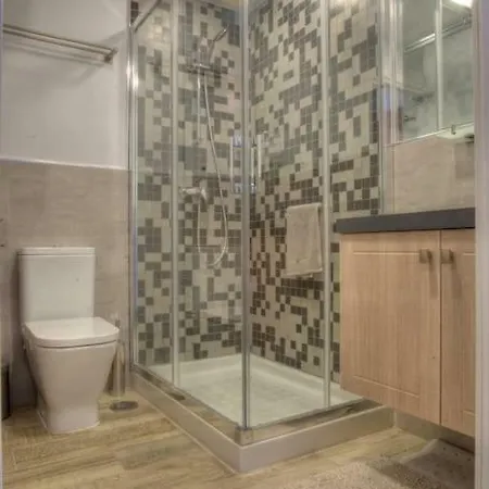 Apartamento Malagueta Apartment *